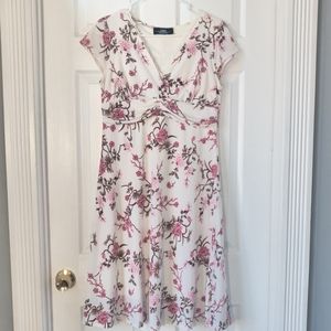 Floral Dress Pink and White Size Small